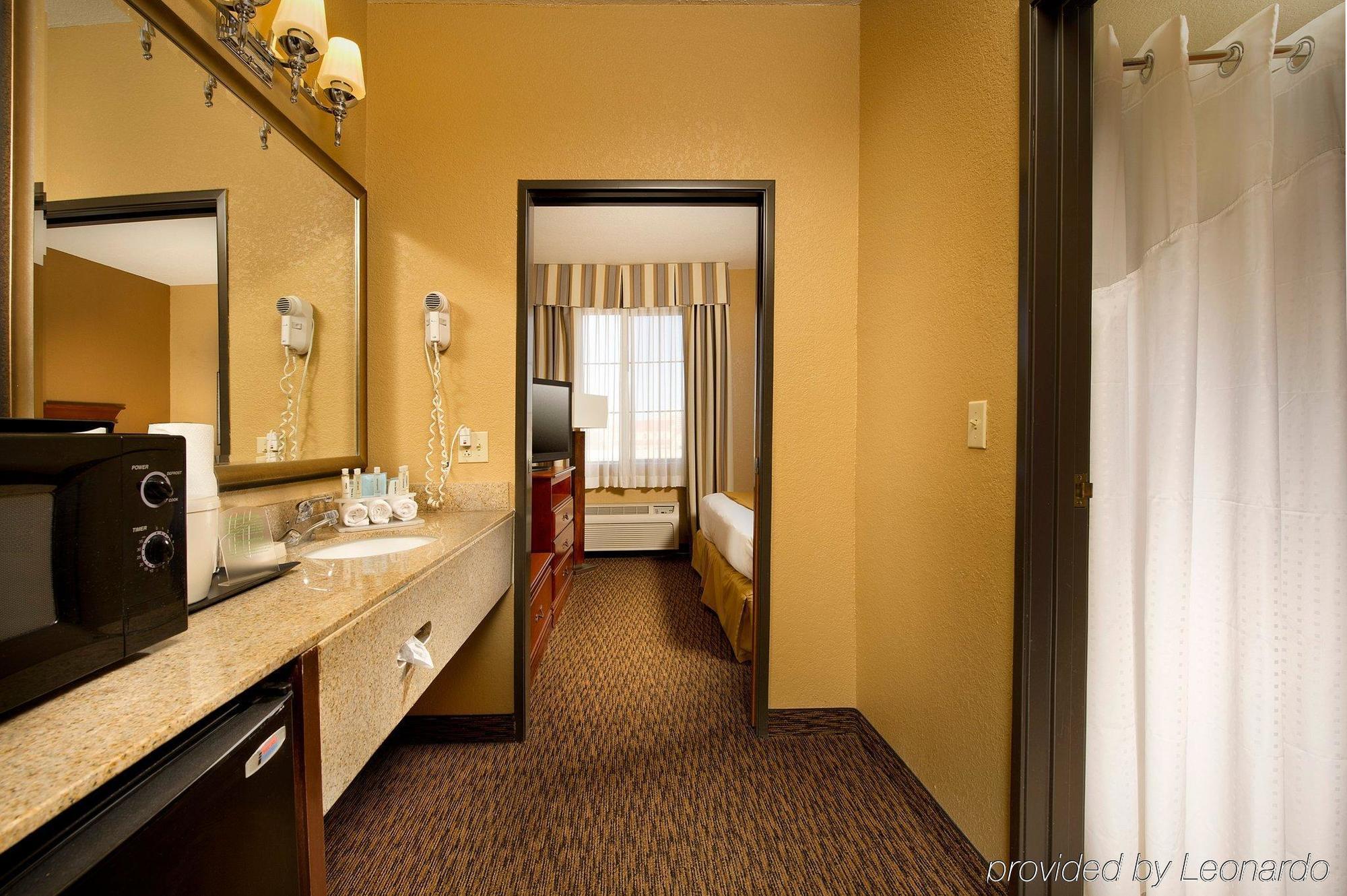 Holiday Inn Express & Suites San Antonio - Downtown Market Area By Ihg Extérieur photo