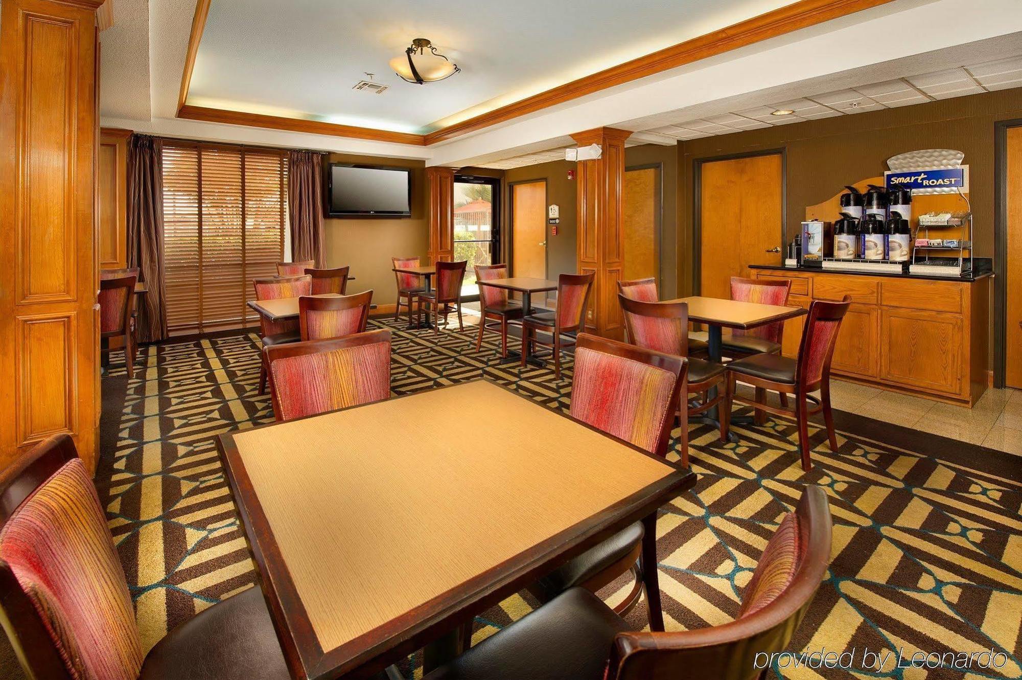 Holiday Inn Express & Suites San Antonio - Downtown Market Area By Ihg Extérieur photo